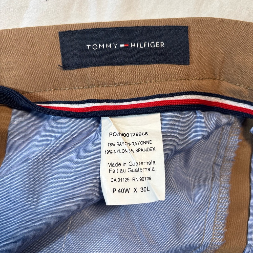 Tommy Hilfiger Men’s Pants 40W x 30L Tan Classic Fit